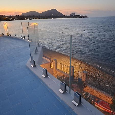 Blue Life, Sea-Luxury Rooms On The Beach Between Palermo And Cefalu' Casteldaccia Zewnętrze zdjęcie