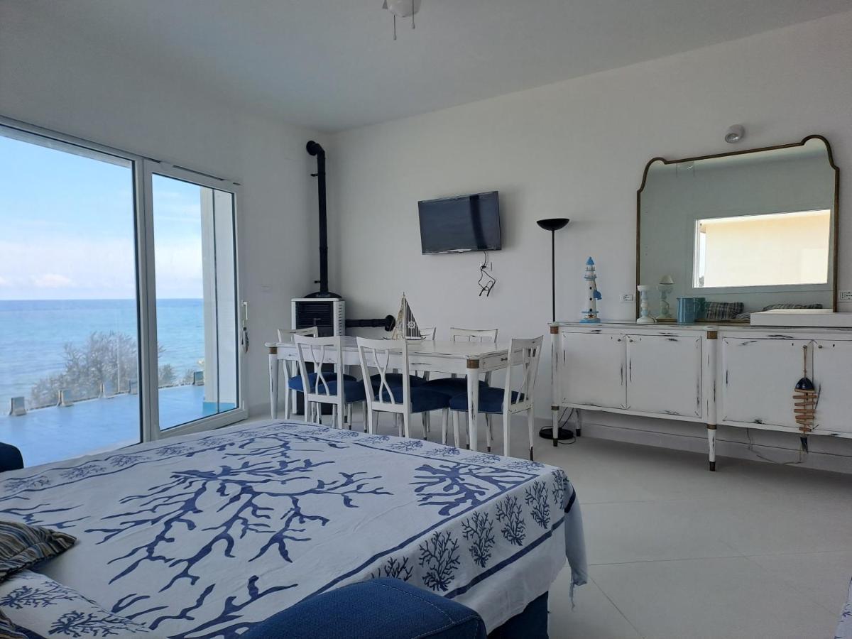 Blue Life, Sea-Luxury Rooms On The Beach Between Palermo And Cefalu' Casteldaccia Zewnętrze zdjęcie