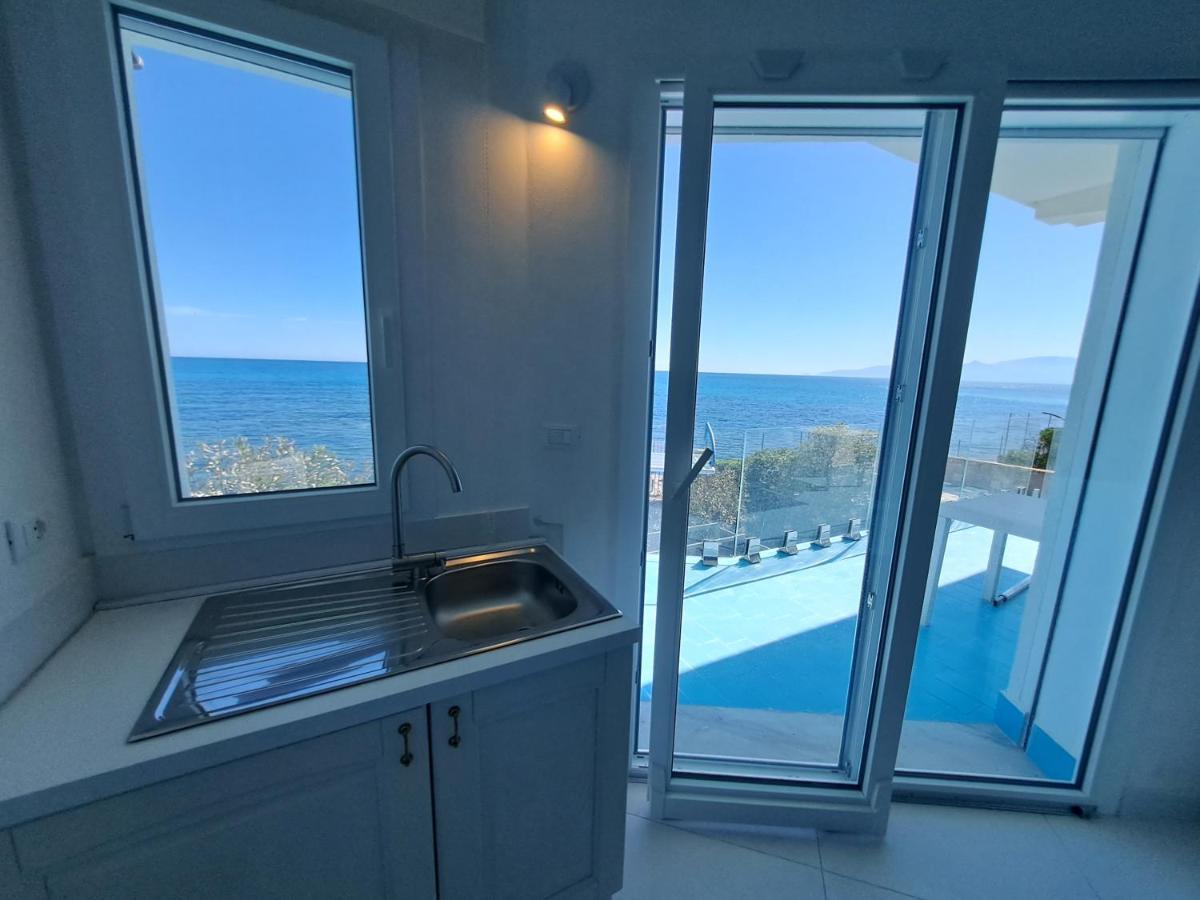 Blue Life, Sea-Luxury Rooms On The Beach Between Palermo And Cefalu' Casteldaccia Zewnętrze zdjęcie