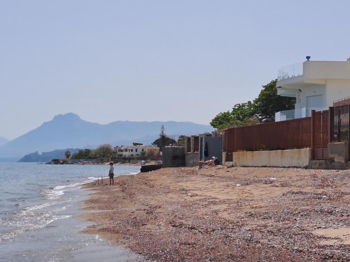 Blue Life, Sea-Luxury Rooms On The Beach Between Palermo And Cefalu' Casteldaccia Zewnętrze zdjęcie
