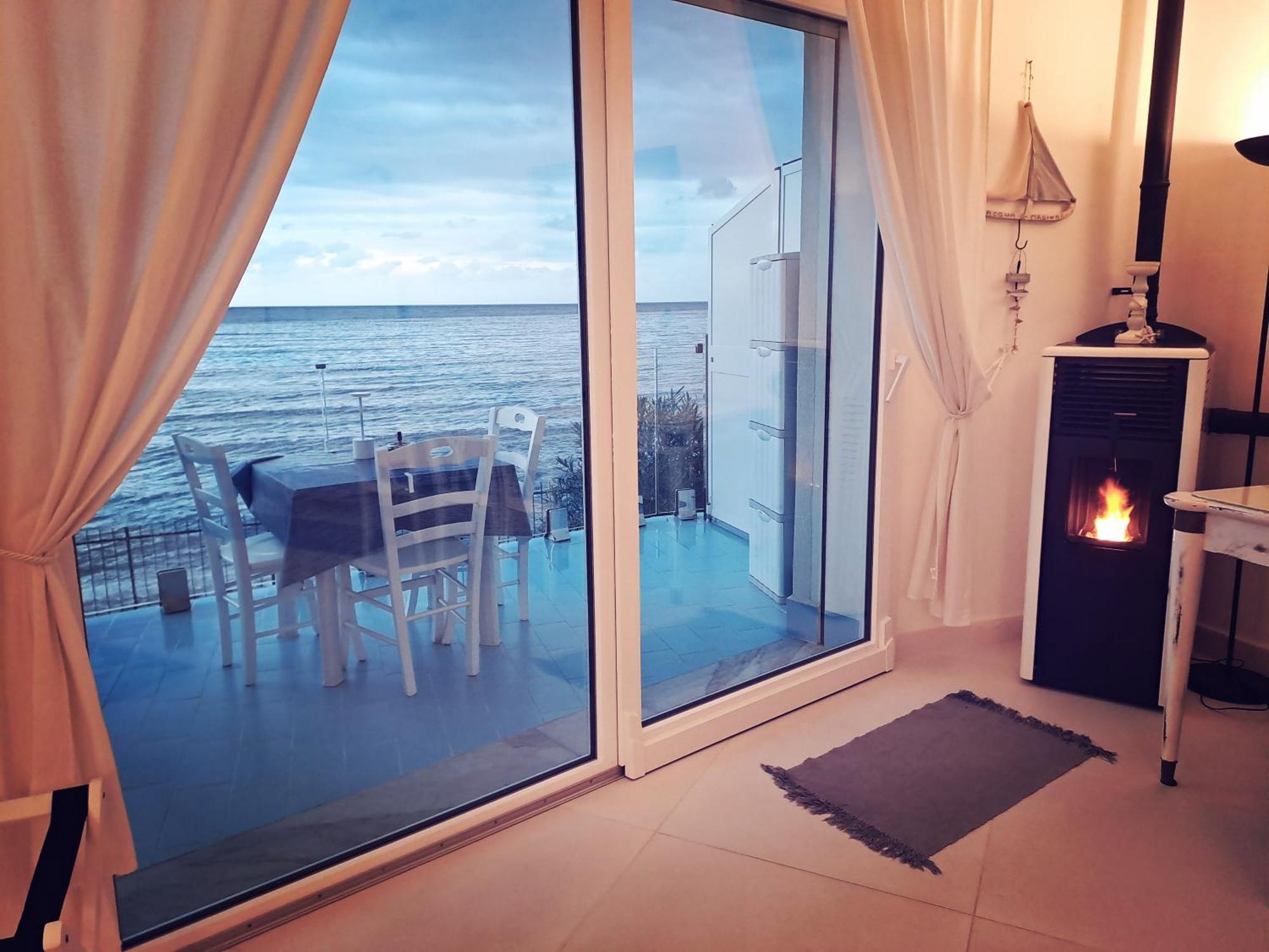 Blue Life, Sea-Luxury Rooms On The Beach Between Palermo And Cefalu' Casteldaccia Zewnętrze zdjęcie